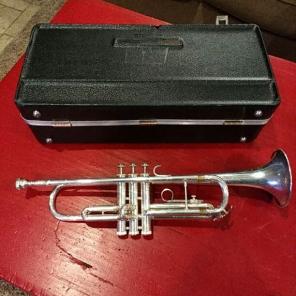 Vincent bach mercedes ii trumpet silver