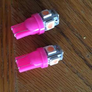 Pink car lights (2)