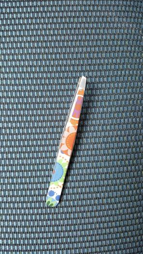 Tweezers