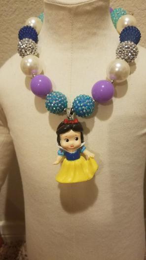 Gumball chunky girl necklace princess