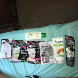 Make up/face product LOT