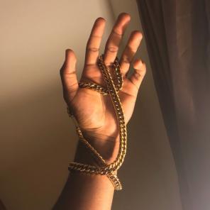 18K GOLD CUBAN LINK ( 30 Inches )