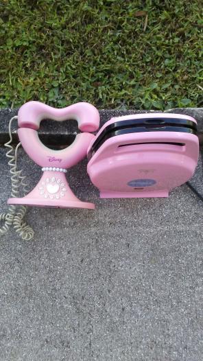 Vintage phone&waffle maker