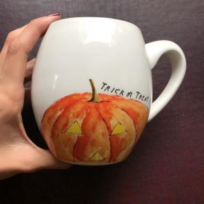 Rae Dunn Mug For Leslie