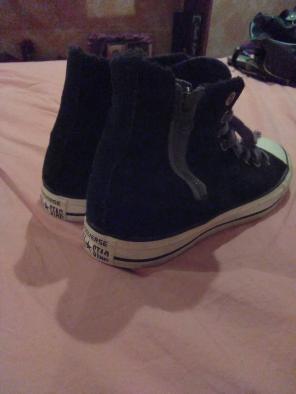 Converse Black Suede w Zippers