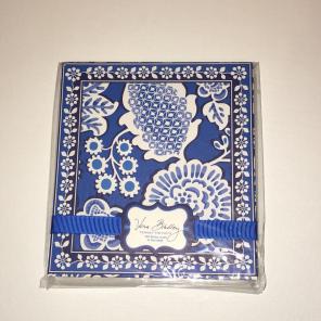 Vera Bradley stationary set