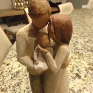 Willow Tree Mom, Dad and Baby Decor