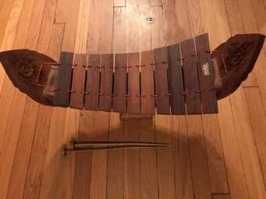 Thai teak wood xylophone (11 key)