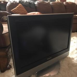 30 Inch Panasonic Tv