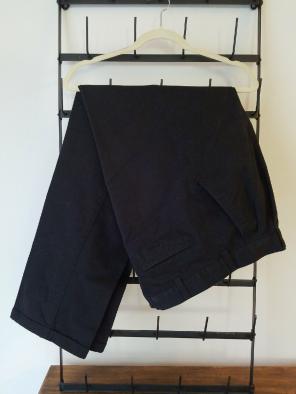 Black pleated front pants