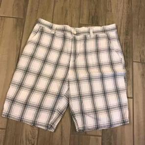 Carbon rue 21 men's shorts size 38