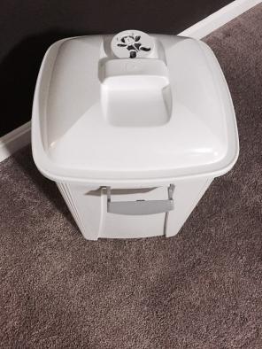 Busch System Diaper Pail