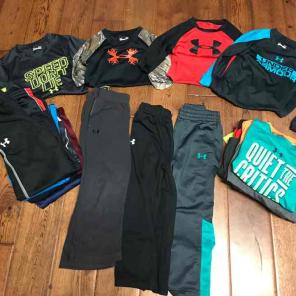 Under Armour Boys Bundle 3T 22 pieces