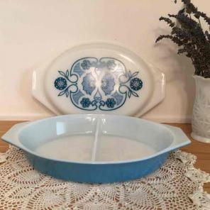 Pyrex Blue Horizon Divided Dish