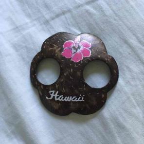 Hawaiian wrap holder