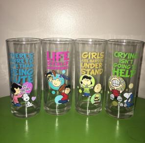 Peanuts Glass Set Of 4 - Brand New