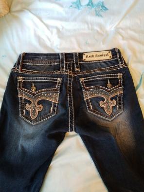 Rock Revival Jeans 28 Avery Straight