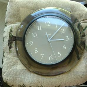 Clock by Westclox. Tan tones 12 circle