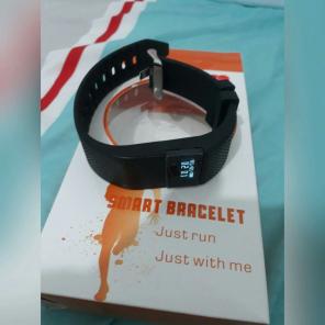 Smart bracelet for iphone and samsung