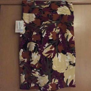 LuLaRoe M Cassie skirt