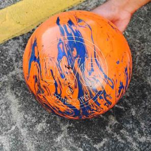 DV8 Misfit Orange/Blue