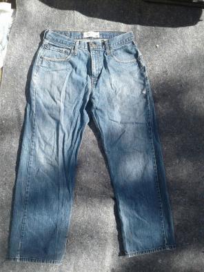 LEVI'S STRAUSS SIGNATURE LOOSE JEANS