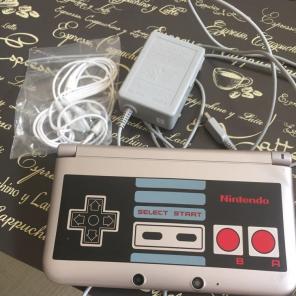 3DS XL NES edition