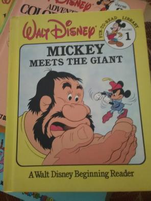 Disney:Volume 1 Mickey Meets the Giant