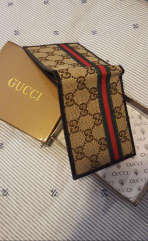 NWT GUCCI GG Canvas Bifold Wallet
