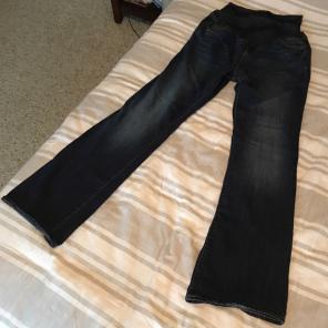 Old Navy Maternity Jeans (10 Long)