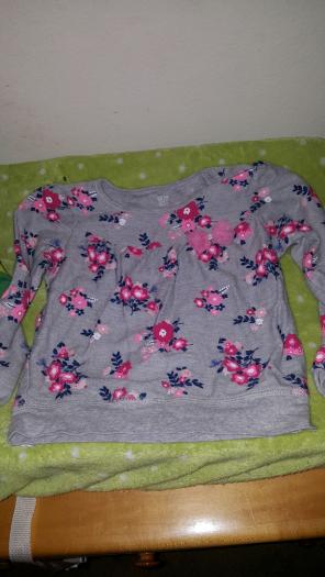 Carter's Sweatshirt