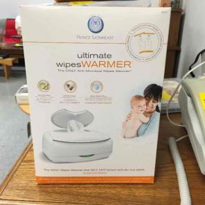 Ultimate wipes warmer & Baby Breeza