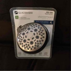 New Glacier Bay Universal Shower Head