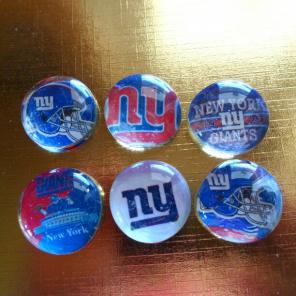 New York Giants glass bead magnets