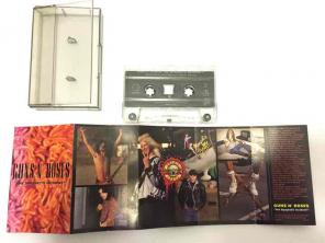 Guns N Roses - Cassette Tape