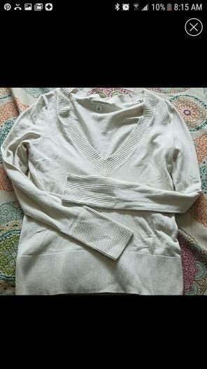 Banana Republic cream sweater Medium