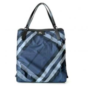 Gorgeous Burberry Buckleigh Blue Tote