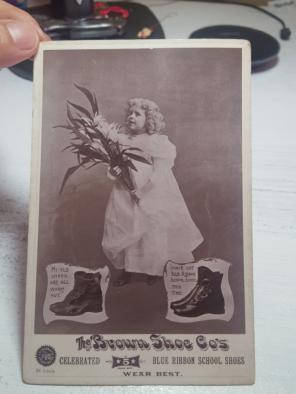 BUSTER BROWN SHOES CO