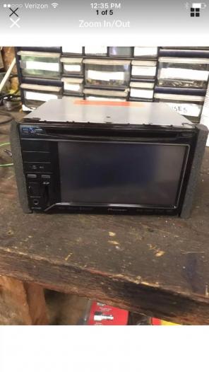 Pioneer In Dash DVD Receiver
