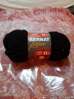 $3 NEW * Bernat Softee/Chunky