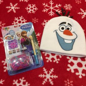 NWT Disney’s Frozen Kit & Hat Bundle