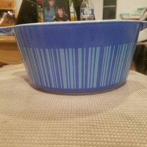Pyrex casserole dish