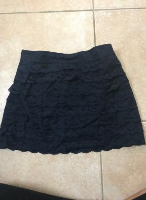 Free Ship-Abercrombie & Fitch Lace Skirt