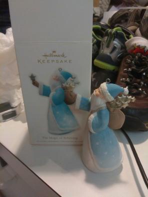 hallmark keepsake ornament magic santa