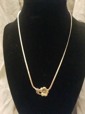 Vintage Sarah Coventry necklace