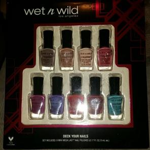 Wet n wild deck your nails nail polish