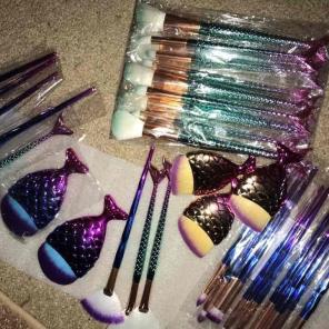SALE! Set of 35 high quality brushes!!!