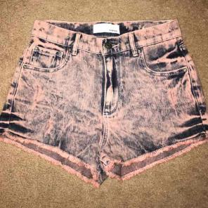 Garage retro high waisted shorts