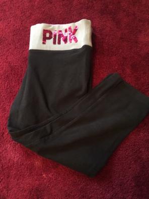 VS PINK. Black Legging Capri