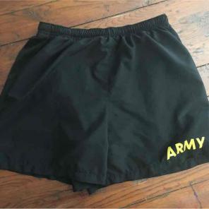 Army PT shorts Smal